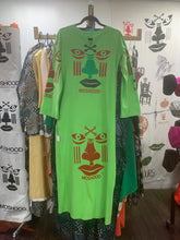 Load image into Gallery viewer, Orí-Akoni-Nlá T-Shirt Dress