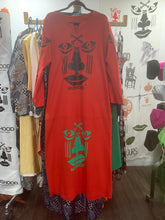 Load image into Gallery viewer, Orí-Akoni-Nlá T-Shirt Dress
