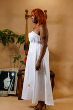 Load image into Gallery viewer, Moshood Linen Maxi Tube Dress
